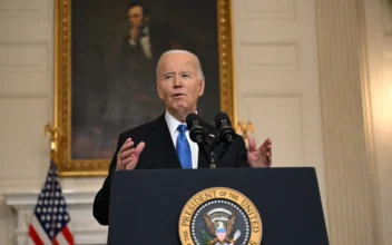 Biden Urges House to Take Up Ukraine, Israel Aid Package ‘Immediately’