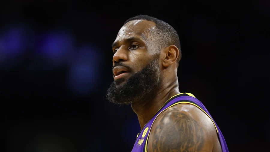 Report: Warriors Inquired About LeBron James Trade