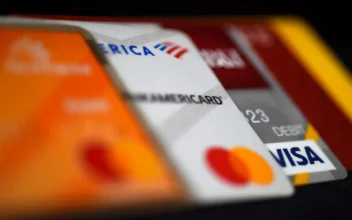 Big Banks Charge Higher Credit Card Interest Rates Than Small Banks, Credit Unions: CFPB Report