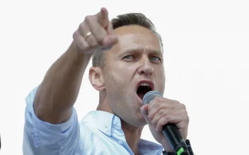 Russian Government Likely to Divert Attention Following Navalny’s Death: Expert
