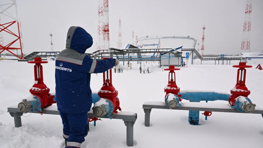 US Strategic Partner Buys Record Amount of Russian Oil