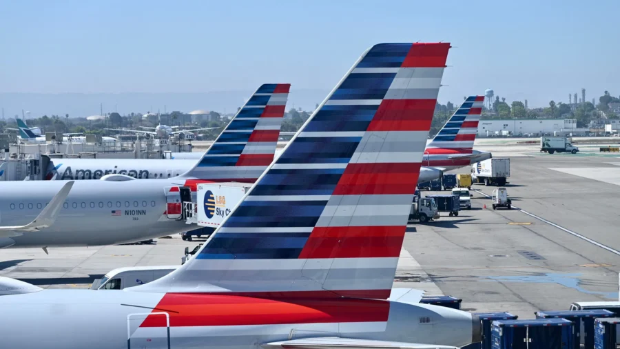 A Man Tried to Open an Emergency Exit on an American Airlines Flight. Other Passengers Subdued Him