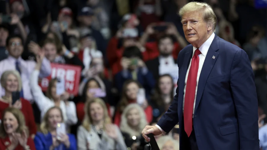 Bulk of Republicans Locked In on Support for Trump