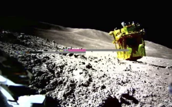 Japan’s Moon Lander Survives 2nd Weekslong Lunar Night, Beating Predictions