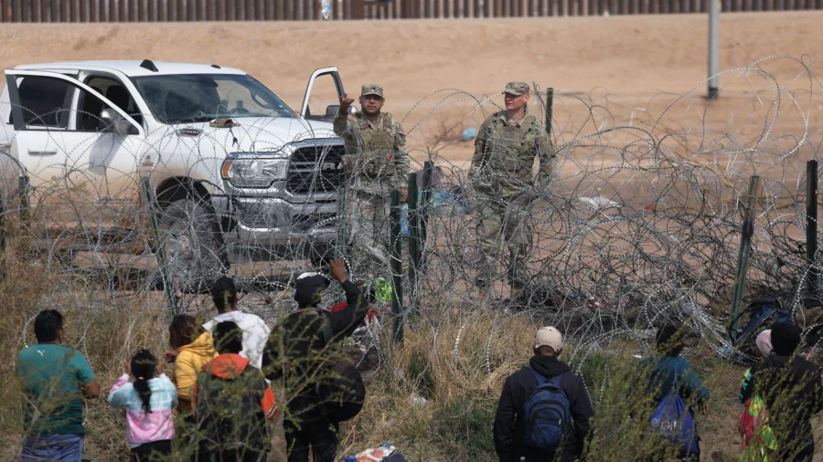 'Unprecedented' Number of Illegal Immigrants Crossing Southern Border Under Biden's Catch-and-Release Policy: Expert