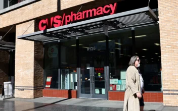 CVS, Walgreens to Begin Selling Abortion Pill