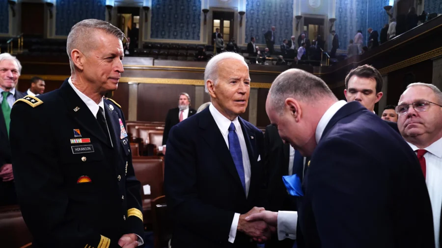 Biden’s Joke About His Age Useful in Dispelling Concerns Over Mental Fitness: Democrat Strategist