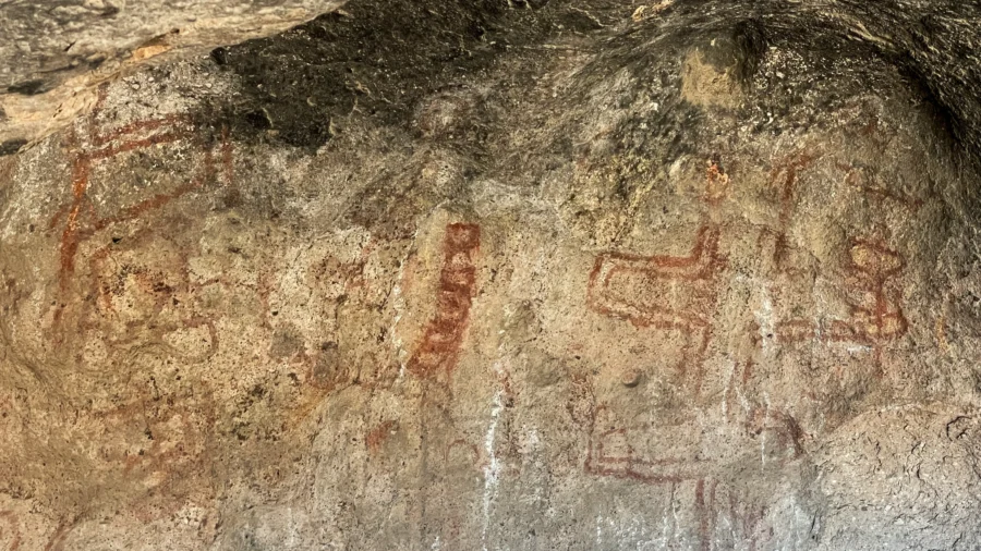 Patagonia Cave Paintings Are Earliest Found in South America