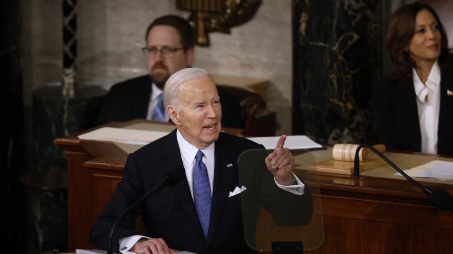 Biden's State of Union Performance Composed, but Weak Stance on Israel-Hamas War: Analyst
