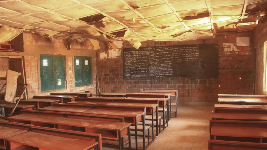 Gunmen Raid School in Nigeria, Kidnap 287 Pupils
