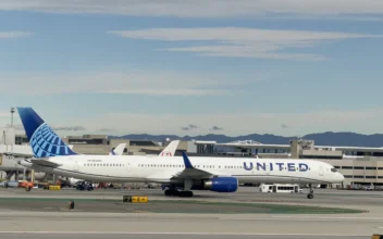 United Airlines Planes Forced to Land Following Safety Issues