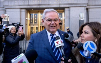 Menendez Pleads Not Guilty to New Obstruction Charges