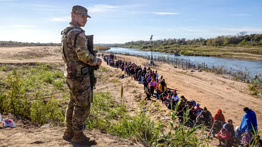 Former Immigration Judge Says Fixing the Border Crisis Is 'Simply a Matter of Money and Will'
