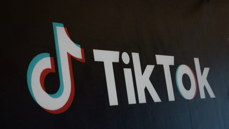 Senate Commerce Chair Endorses Bill That Could Expel TikTok From US