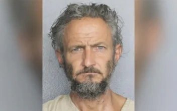 Man Arrested for Florida Jewish Center Fire