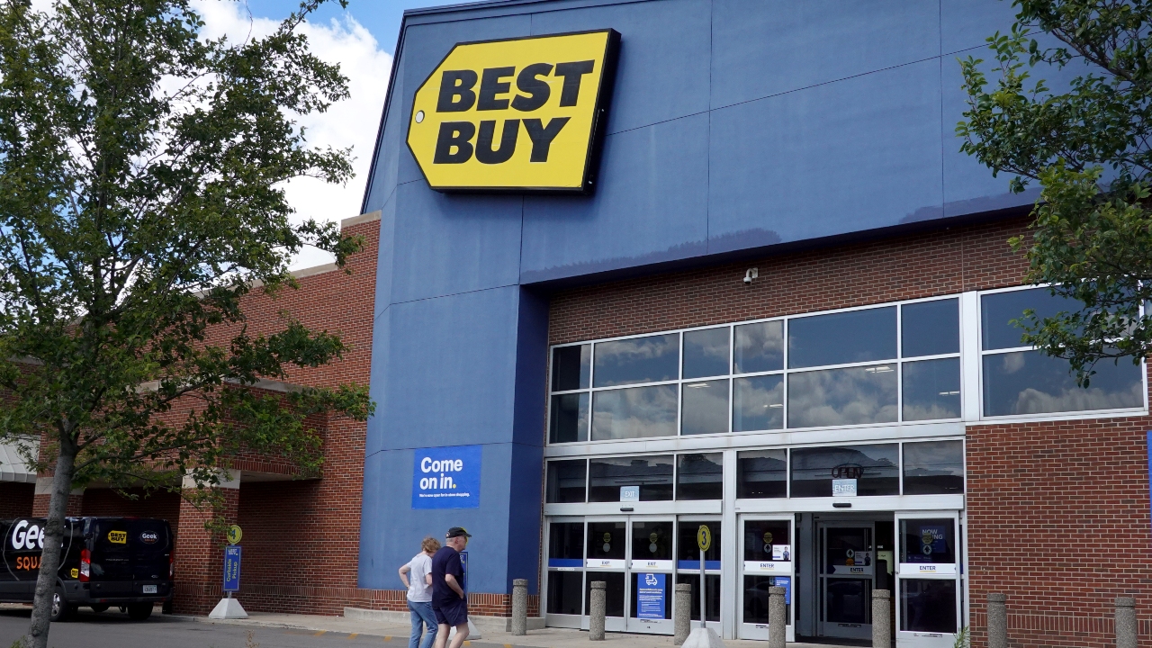 Best Buy Closing 1015 More Stores in 2024 NTD