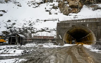 US Backs India Over Newly Completed Tunnel in Border Dispute With China