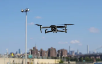 Bipartisan Lawmakers Call on Biden Administration for Stricter Tariffs on Chinese Drones