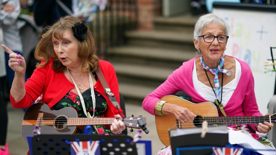Playing a Musical Instrument Maintains Brain Health Later in Life: Study