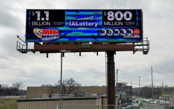 Powerball Jackpot Climbs to $865 Million as Long Winless Drought Continues