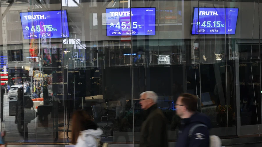 Trump’s Net Worth Surges as ‘DJT’ Stock Rises for 2nd Day