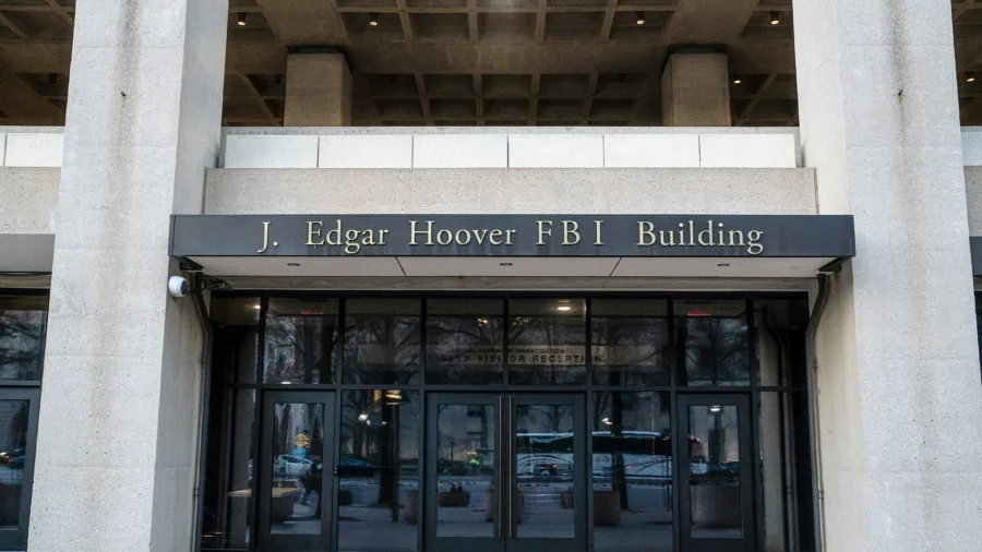 Section 702 of FISA 'Chronically Abused,' Can't Be Fixed With Reforms: Investigative Journalist