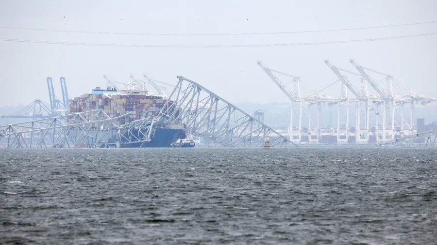 Baltimore Bridge Collapse to Disrupt Supply Chain, Drive Up Car Prices: Economic Analyst
