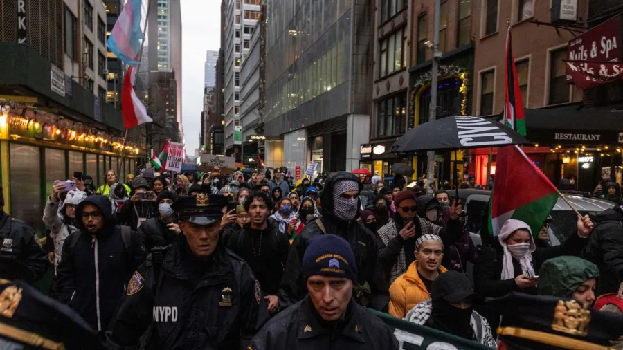 ‘Abandon Biden’ Pro-Palestinian Protestors Rally Outside Democrat Fundraiser in New York