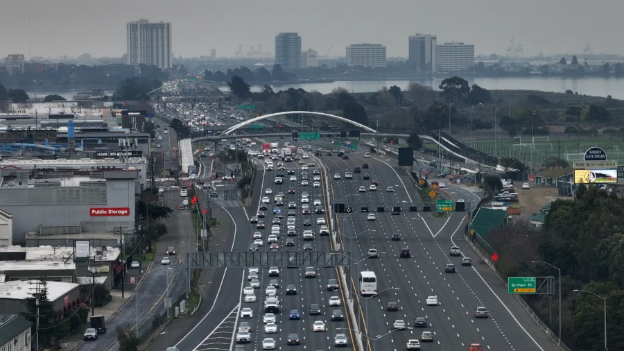 California to Test ‘Road Charge’ per Mile as Gas-Tax Alternative