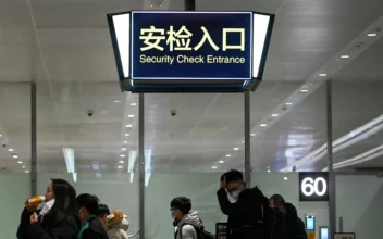 Foreign Executives Hit With Exit Ban in China: WSJ