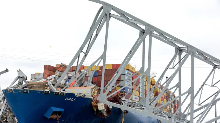 Congressman Says Shipping Firms Should Be Held Liable for Baltimore Bridge Collapse
