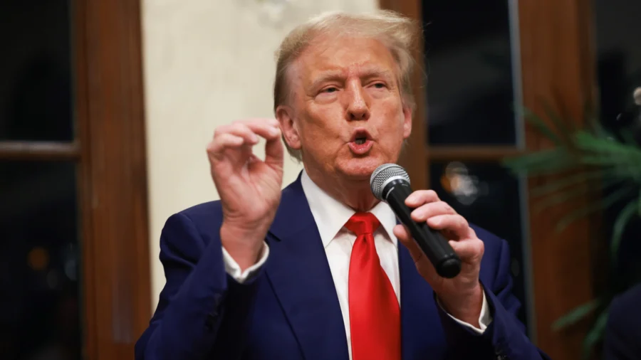 Trump Focuses on Illegal Immigration in Michigan, Wisconsin