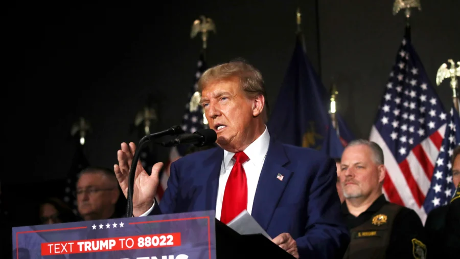Trump on Military-Age Illegal Immigrants: 'Very Strange'