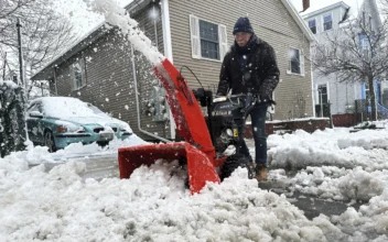 April Nor’easter With Heavy, Wet Snow Pounds Northeast, Knocks out Power to Hundreds of Thousands