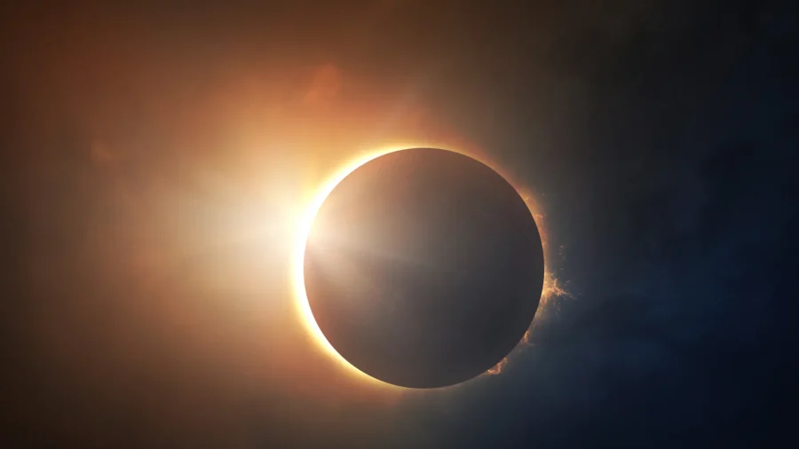 Solar Eclipses Generate Gravity Waves 'Like a Pebble in a Pond': Scientist
