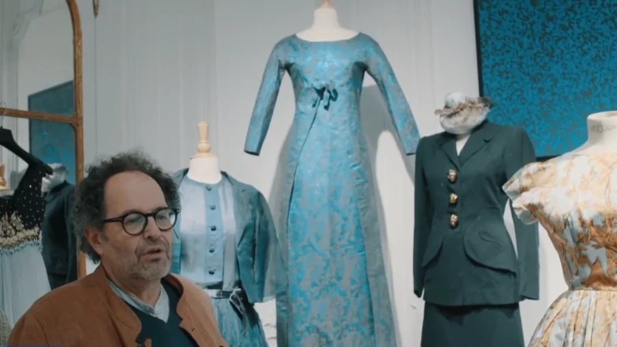 'One Century of Haute Couture' Exhibition Showcases Fashion's Evolution in Paris