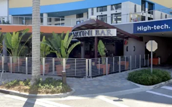 2 Dead, 7 Injured in Shooting at Miami-Dade Martini Bar