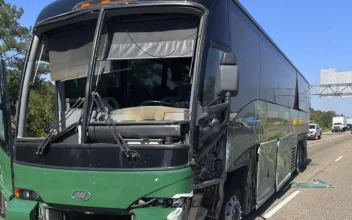 11 Injured as Bus Carrying University of South Carolina Fraternity Crashes in Mississippi