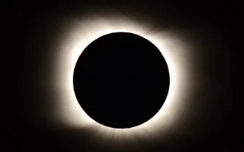 Total Solar Eclipse Darkens Sky Over Parts of Central and North America