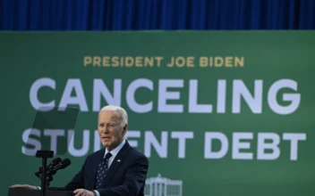 Economist: Biden’s Student Loan Forgiveness ‘Unconstitutional’