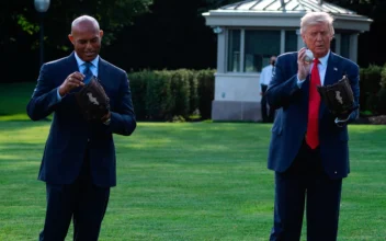 Yankees Hall of Famer Mariano Rivera Endorses Trump: ‘I’m Going to Vote for Him’