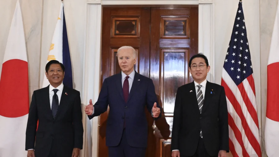 Biden Hosts First Summit With Leaders of Japan, Philippines as China Threat Looms