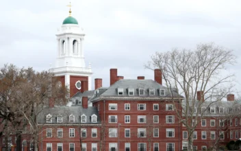 Harvard Punishes Anti-CCP Students, Not Disrupter