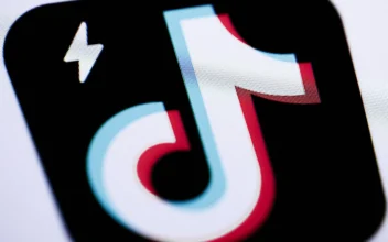 Legal Challenge to TikTok Ban Could Take Years: Social Media Professor