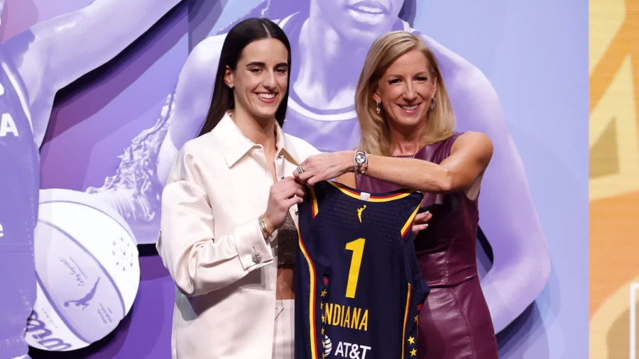 Draft Night Record: Caitlin Clark Jersey Sets Sales Mark