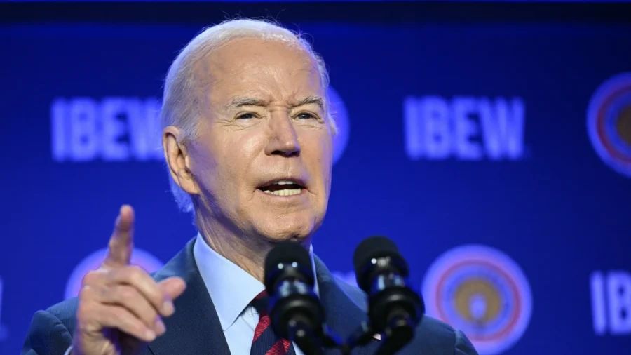 Biden Targets Trump and the ‘Super-Wealthy’ at Union Conference
