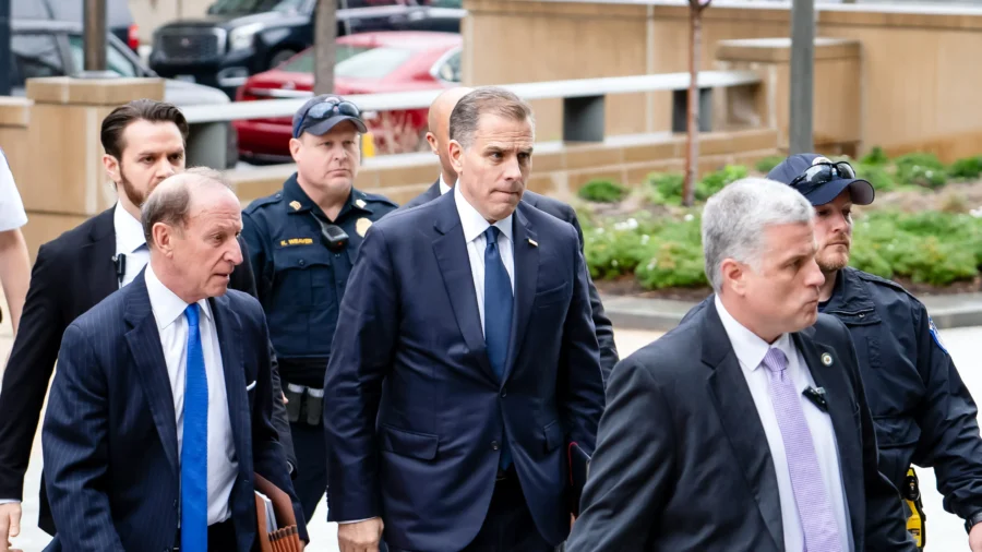 Special Counsel David Weiss Opposes Hunter Biden’s Bid to Stall Gun Trial