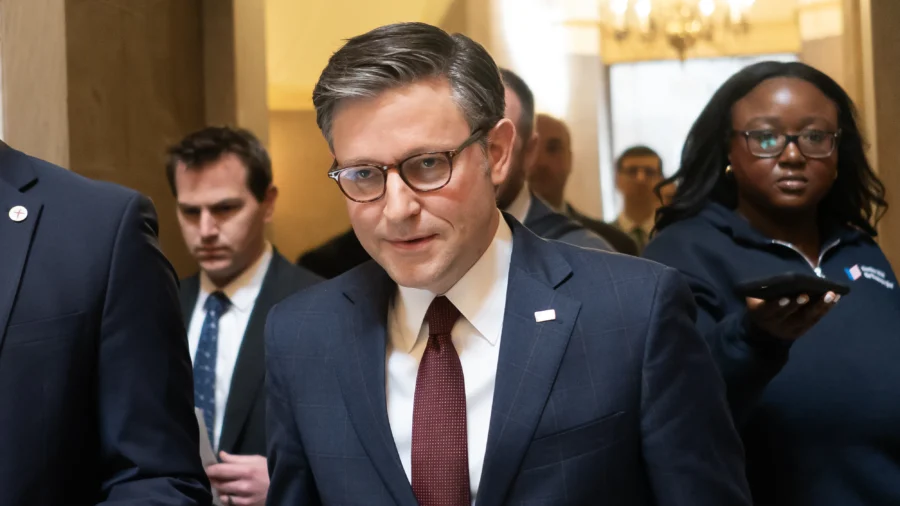House Speaker Mike Johnson Calls on Columbia University President to Resign