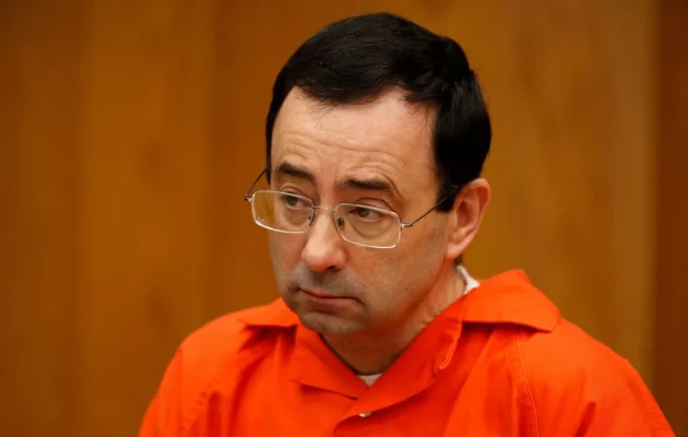 Former Michigan State University and USA Gymnastics doctor Larry Nassar listens during the sentencing phase in Eaton, County Circuit Court in Charlotte, Mich., on Jan. 31, 2018. (Jeff Kowalsky/AFP via Getty Images)