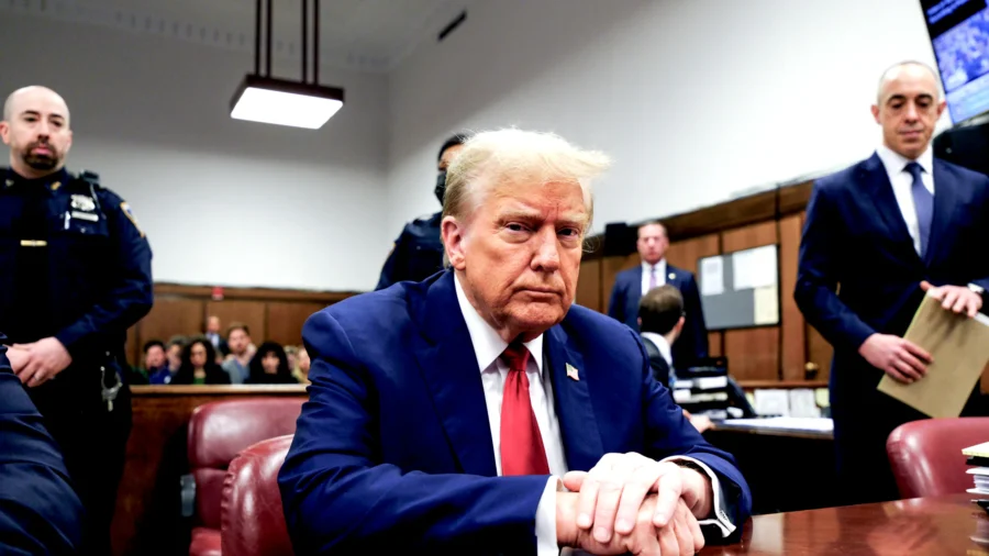 Trump 'Hush Money' Allegations Will Appear ‘A Stretch’ to Jurors: Former Prosecutor